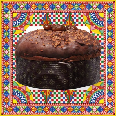 Dolce &amp; Gabbana Collection: Panettone with Chestnuts and Chocolate Covered