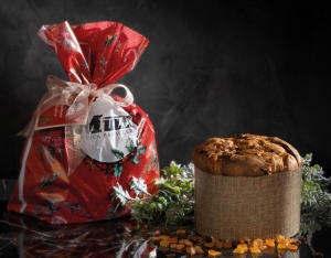 Panettone Classico in candy handwrapping