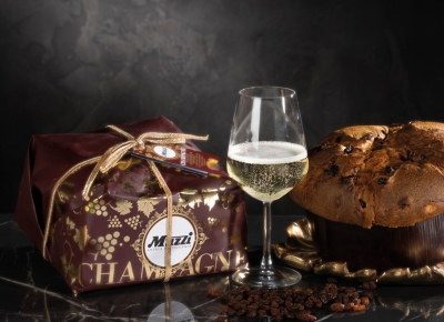 Panettone with Champagne De Venoge