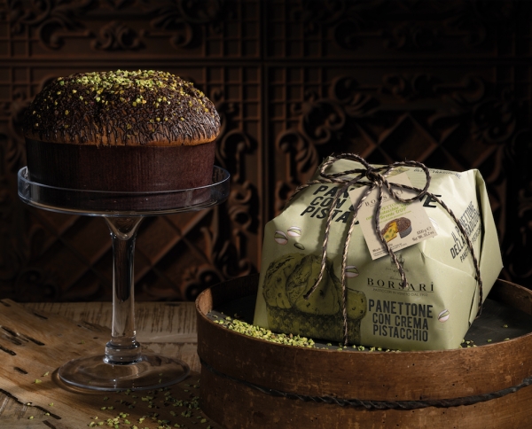 Rustico Collection: Panettone with pistachio cream &amp; chocolate