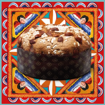 Dolce&amp;Gabbana Collection: Panettone with Raisins Topped with Icing and Sicilian Almonds