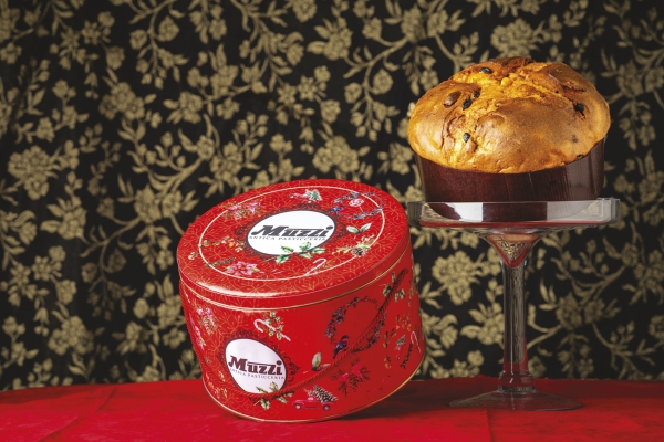 Classic Panettone in Limited Red Decorative Tin